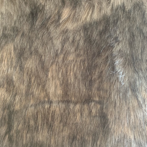 NWOT ASOS Faux Fur Snood - Picture 2 of 3